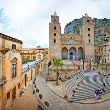 Fabiene Familyholidays Gelsomino Apartment Cefalu