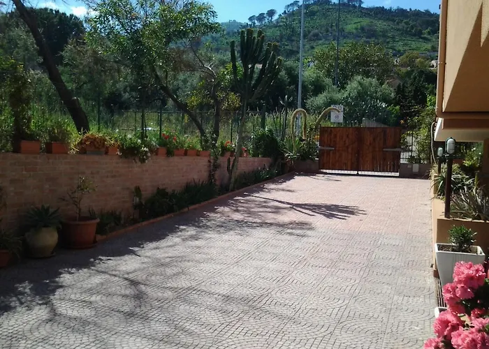 Fabiene Familyholidays Gelsomino Apartment *